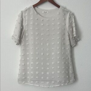 Boutique White Textured Short Sleeve Top
